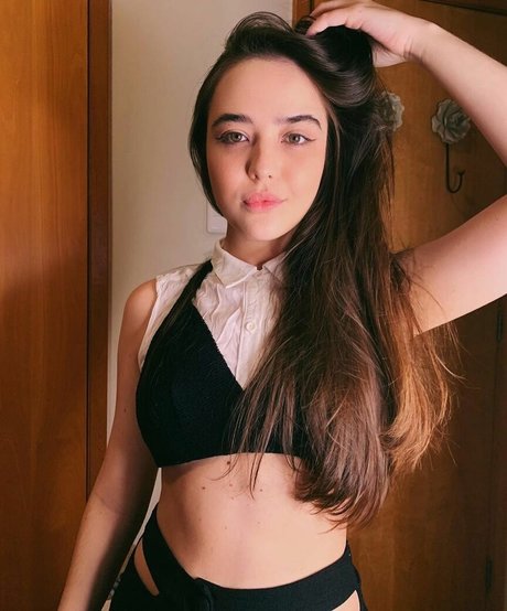 Bella Piero hd actress archive