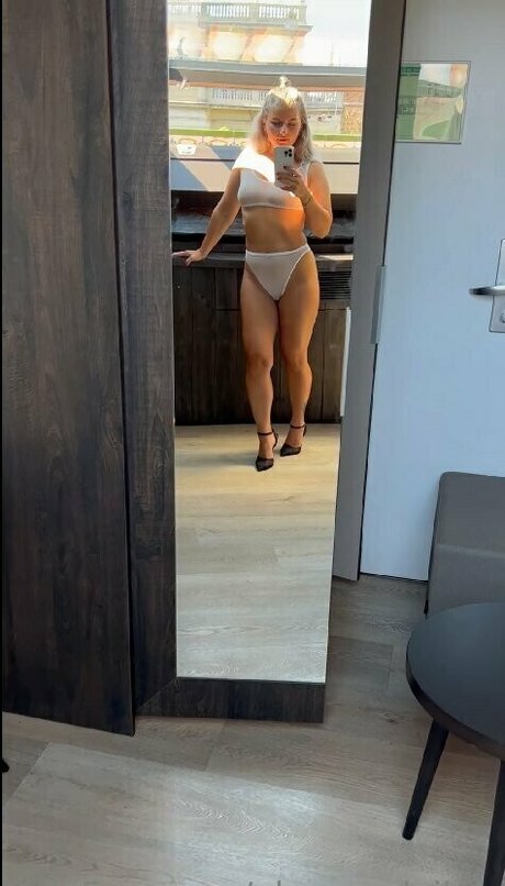 alanamelnikova beautiful actress archive