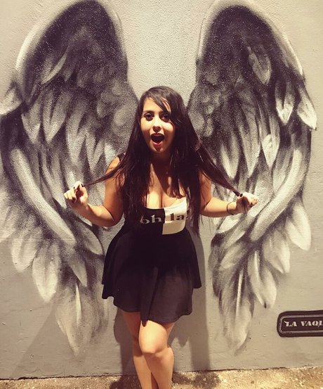 Jezz Angeles model nice photos