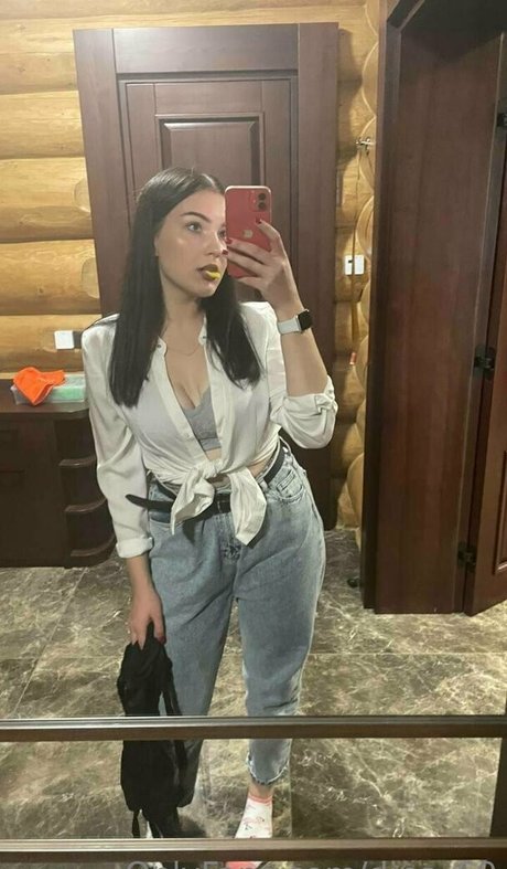 dina 69 pornstar pretty photo