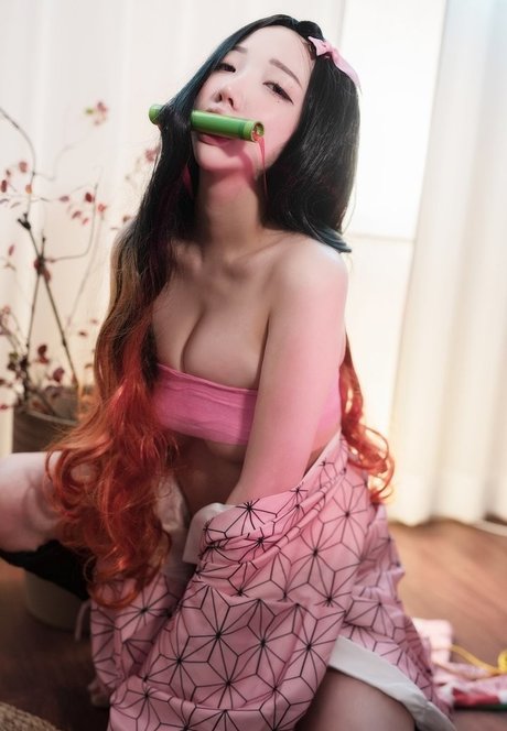 Son Ye Eun pornstar hd images