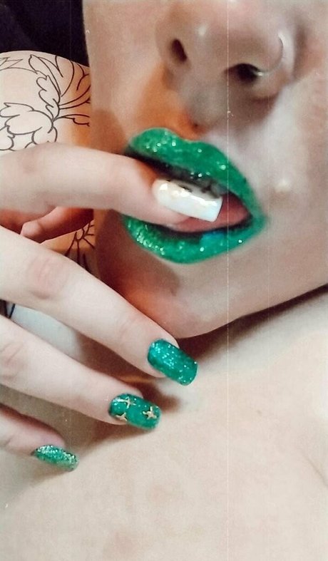 dadabitch exclusive actress pic