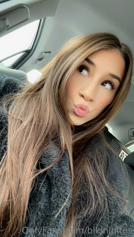 bikinibites model naked image