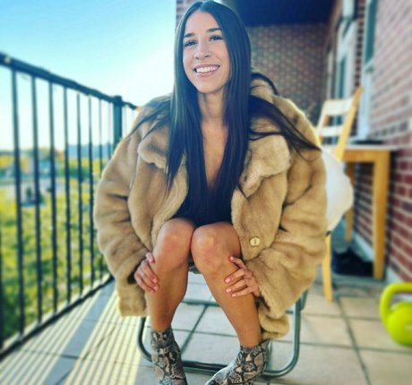 bikinibites model nice gallery