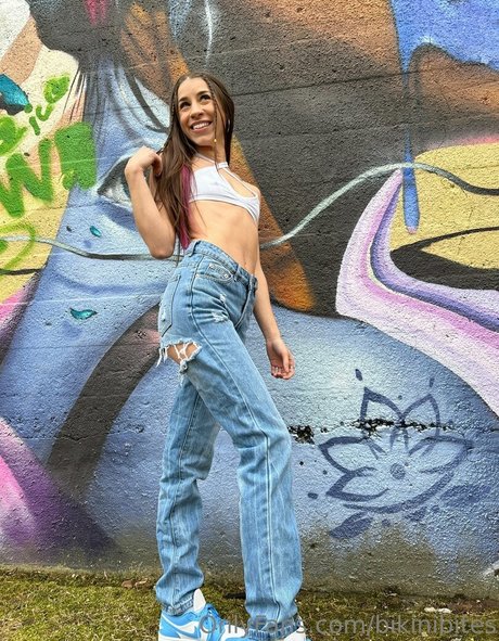 light onlyfans nude image