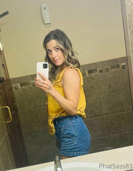 clever belle5 model beautiful archive