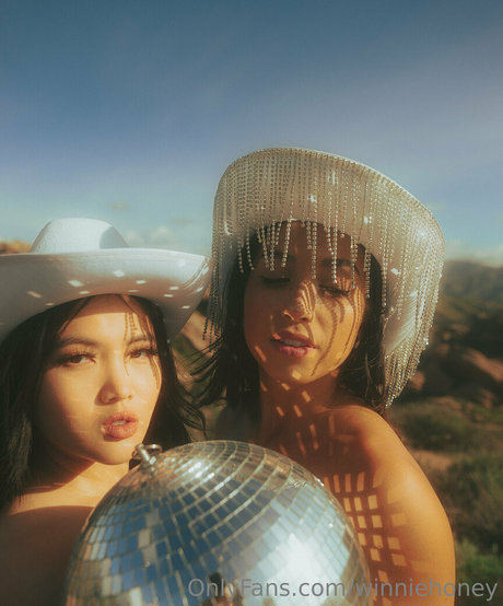 winniehoney xxx actress gallery