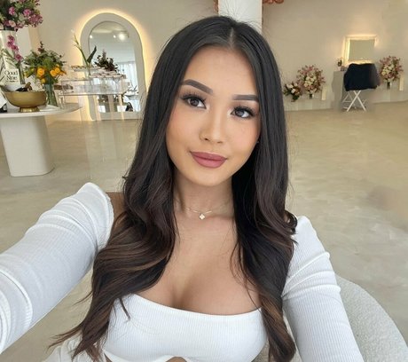 kvlietran naked star picture