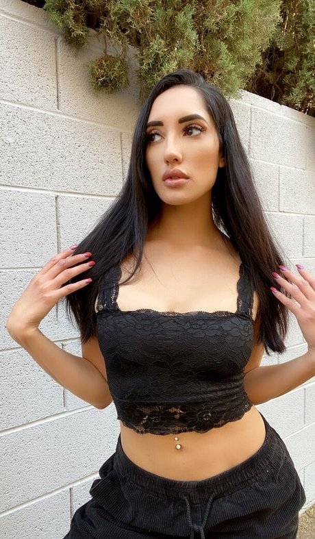 chloeamourfree nice model img