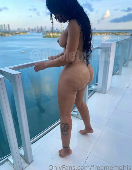 freememphis free model image