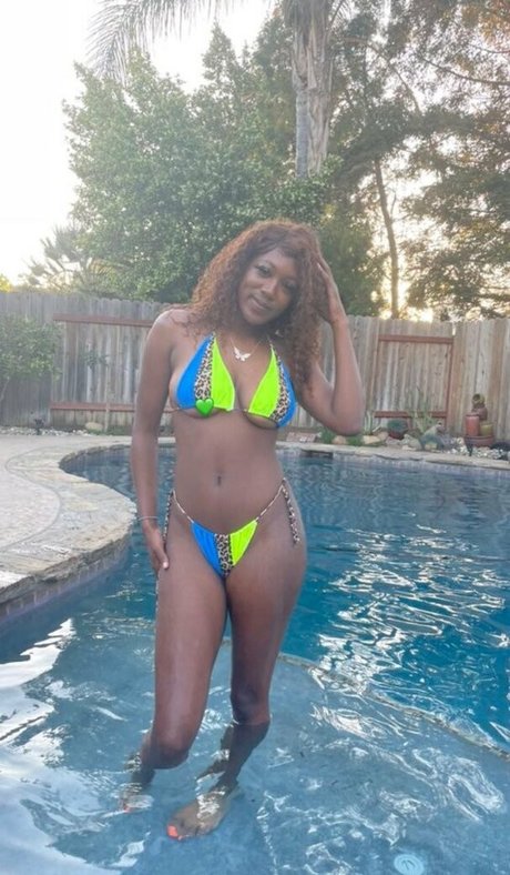 krazyyy4k sex actress image