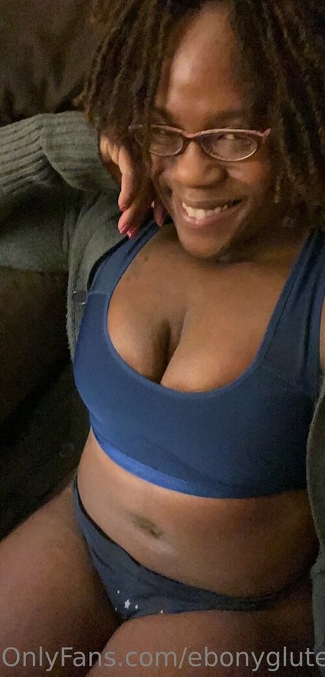 ebonyglutes01 beautiful actress pic