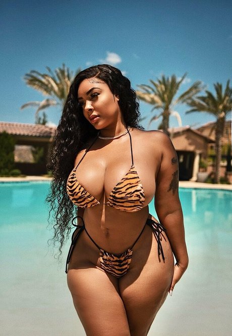 blonde hot wife onlyfans sexy xxx picture