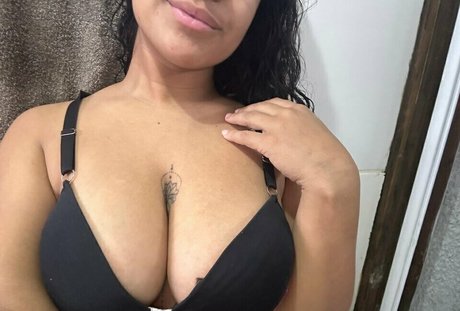 Luna Ortiz erotic actress galleries