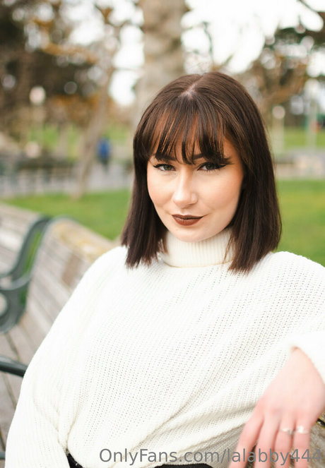 amateur lesbian onlyfans sexy nude photos