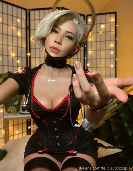 FeliciaVox hot actress pictures