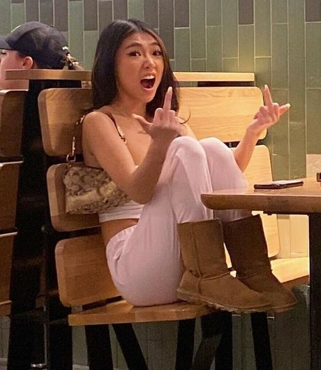 sandydianabang nude model image