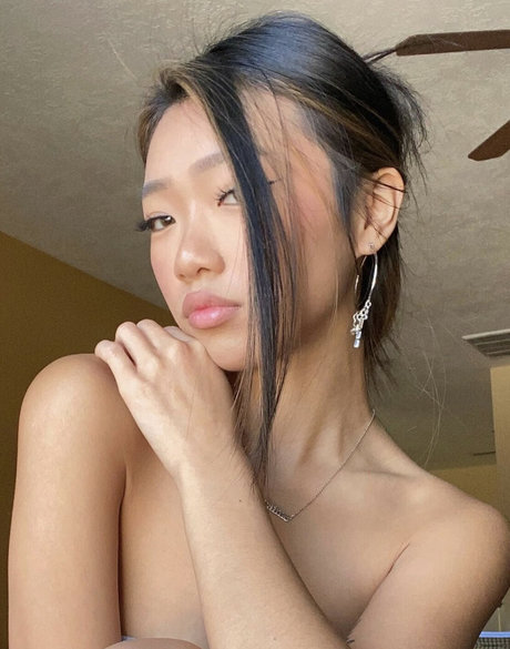 asian cheerleader onlyfans beautiful xxx images