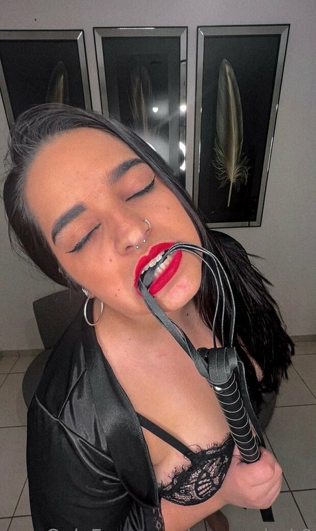 emmaclark0 sexy model picture