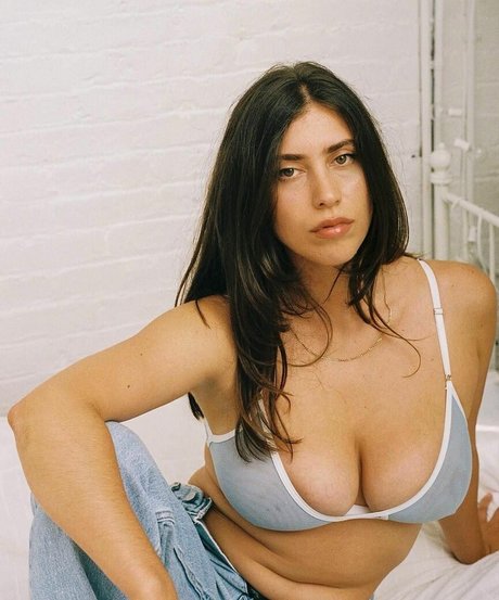 scientwehst pornstar nudes img