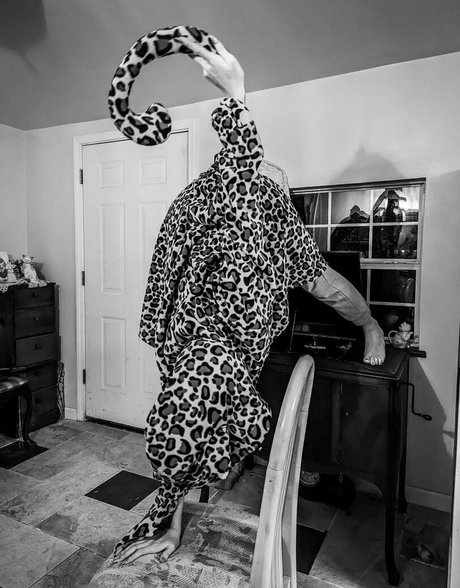 bodybuilder nude onlyfans art porn picture