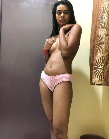 cheerleader nude onlyfans exclusive picture