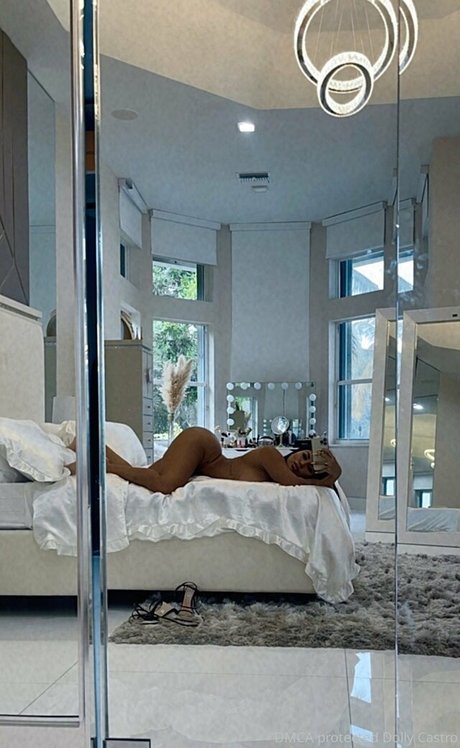 dollycastro star nude image