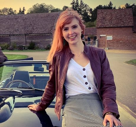 Izzie Balmer pornographic actress photos