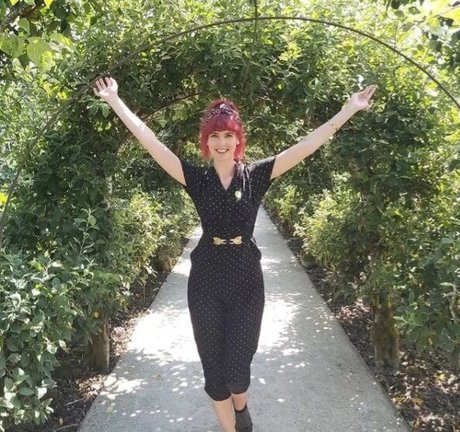 hairy milf onlyfans free porn photos