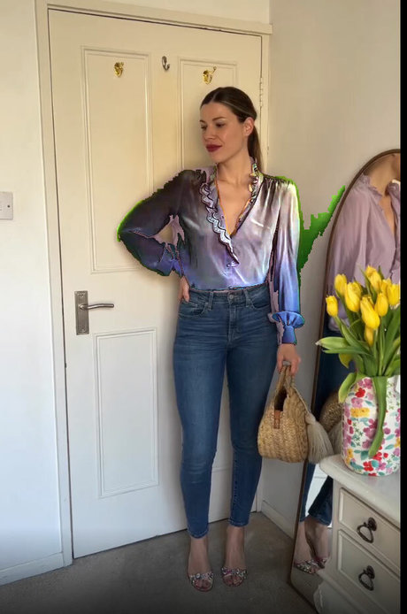 Manon Lagreve erotic actress galleries