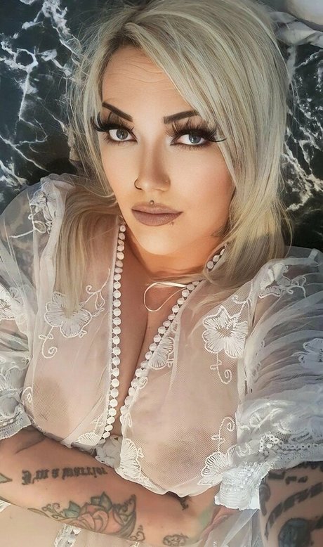 Cherry bombxxx pornstar erotic img