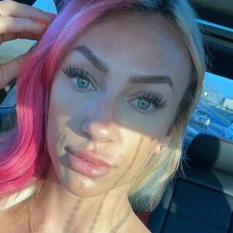 Tashamain sexy actress galleries