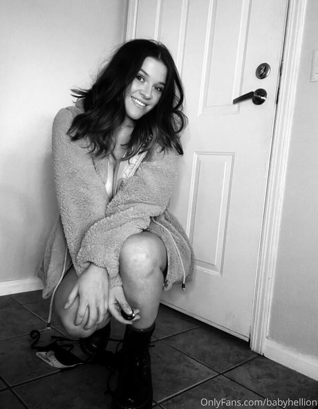 babyhellion pornstar sexy img