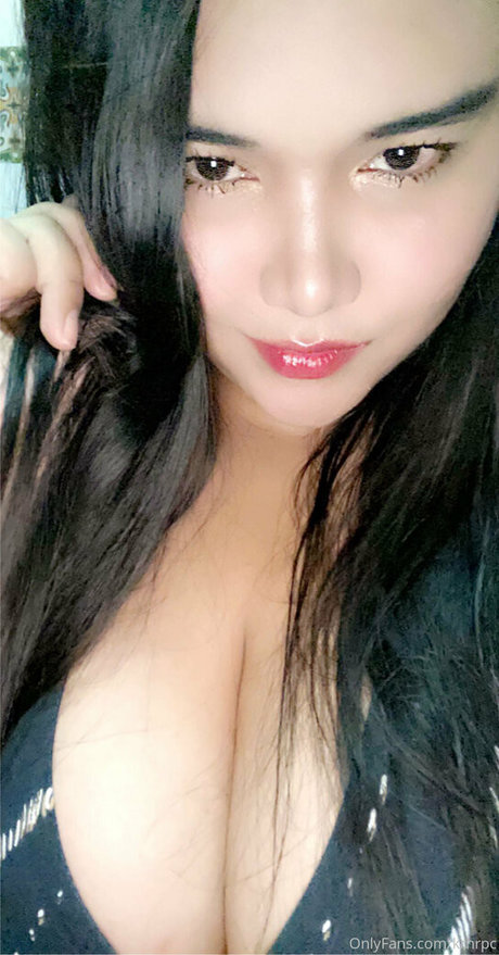 badiezbbw92 nice actress image