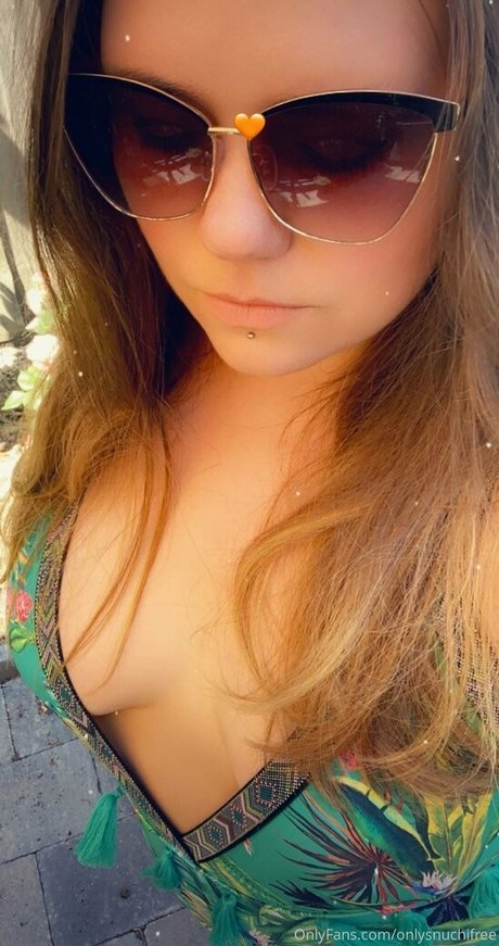 onlysnuchifree model adult archive