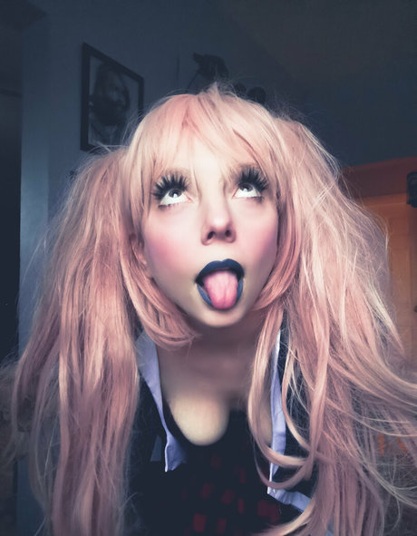 lavender bloodlust free model pretty gallery