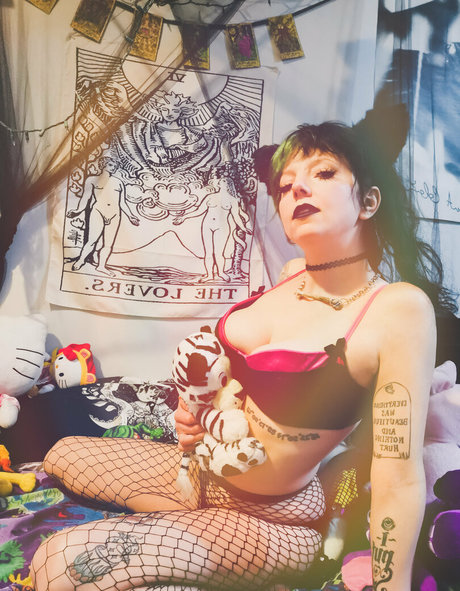 lavender bloodlust free model free pic