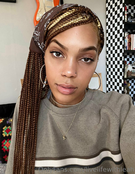 leahsade star hot picture