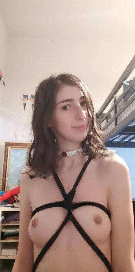 Maeva ls model nude images