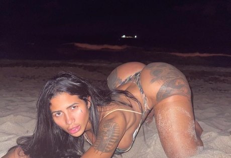 Karen Havary top model photos