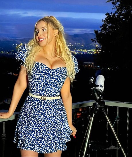 Violet Benson pornstar xxx pictures