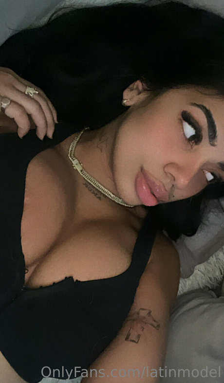 latinmodel star pretty photo