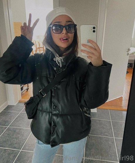 fitnessgirl98 model erotic img