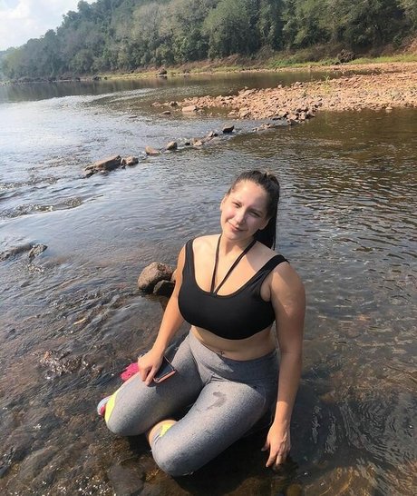 Ludmila Luquez pornstar erotic img