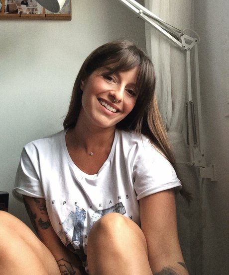 Zhanet Filipova pornstar high quality gallery