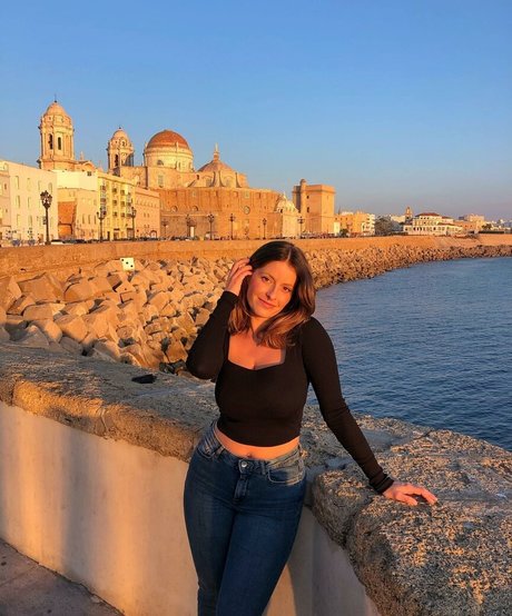 undressing onlyfans sexy pics