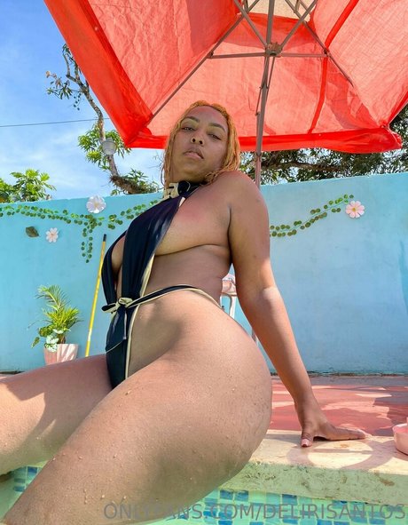 delirisantos star nudes photo