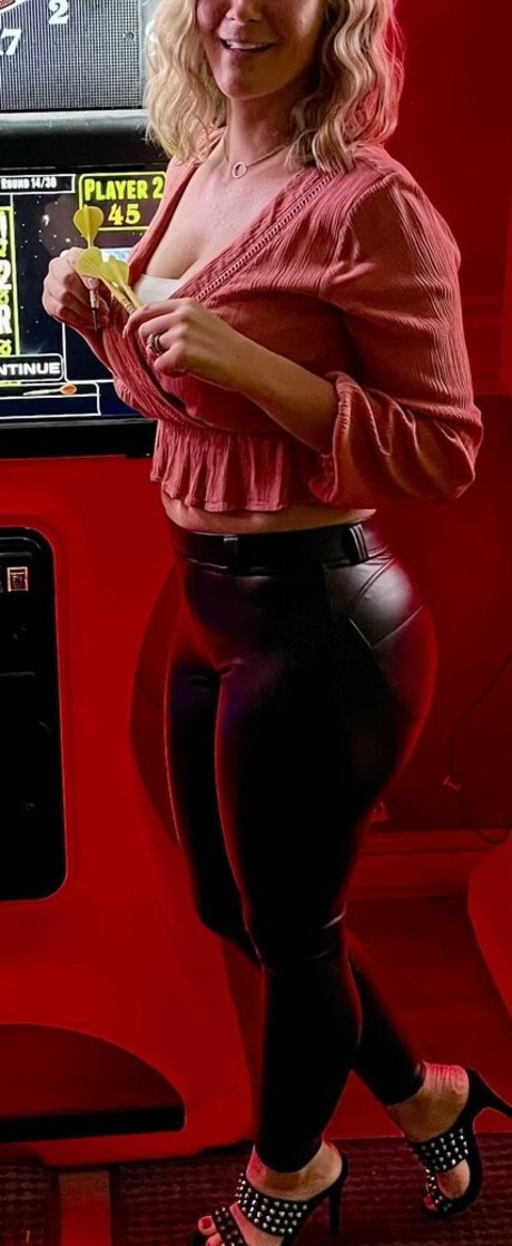 Teachers model exclusive gallery