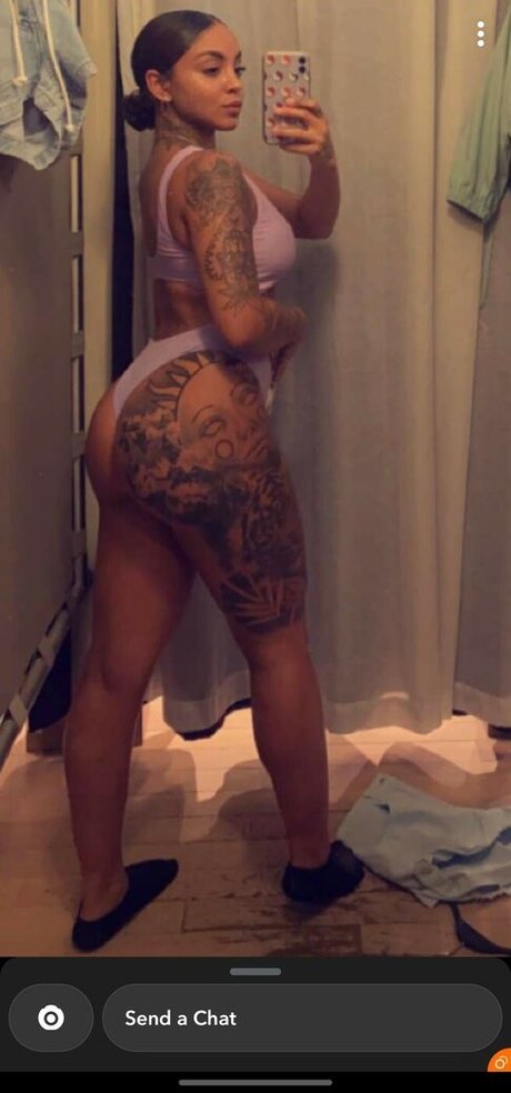 B mariee3 art model photos