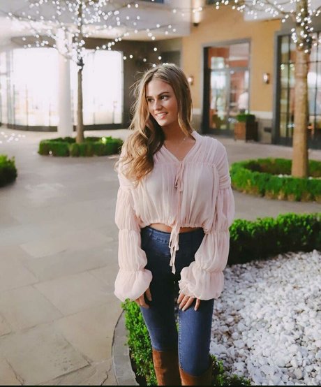 Alicia Oates model galleries